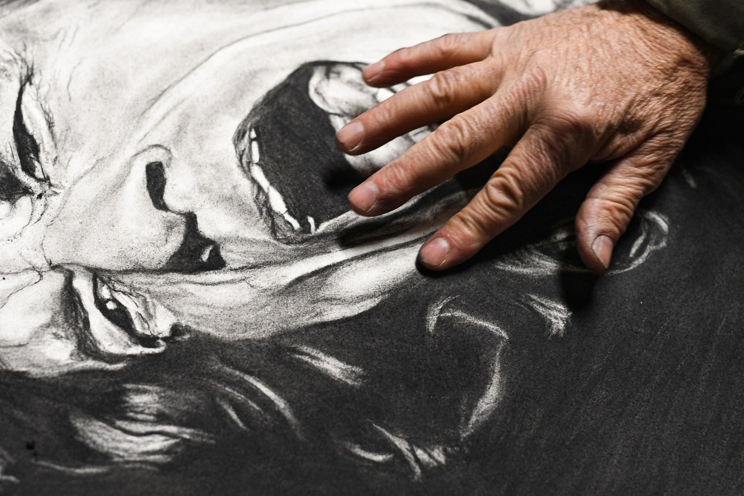 42 artiste dessinateur